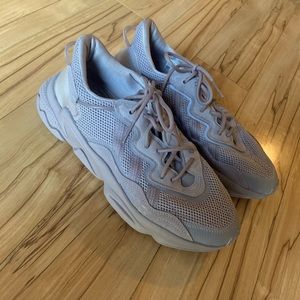 Adidas ozweego sneakers